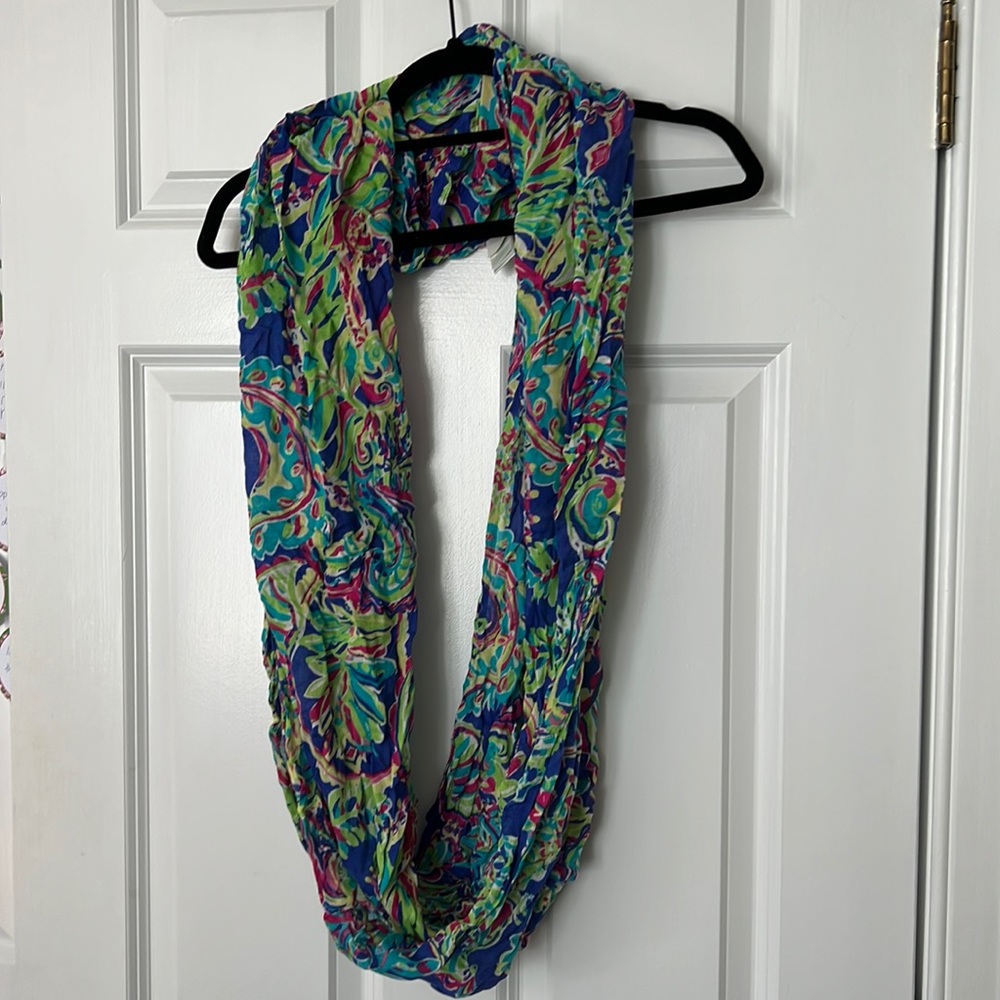 Lilly Pulitzer Purple & Green Paisley Pattern Circle Scarf
